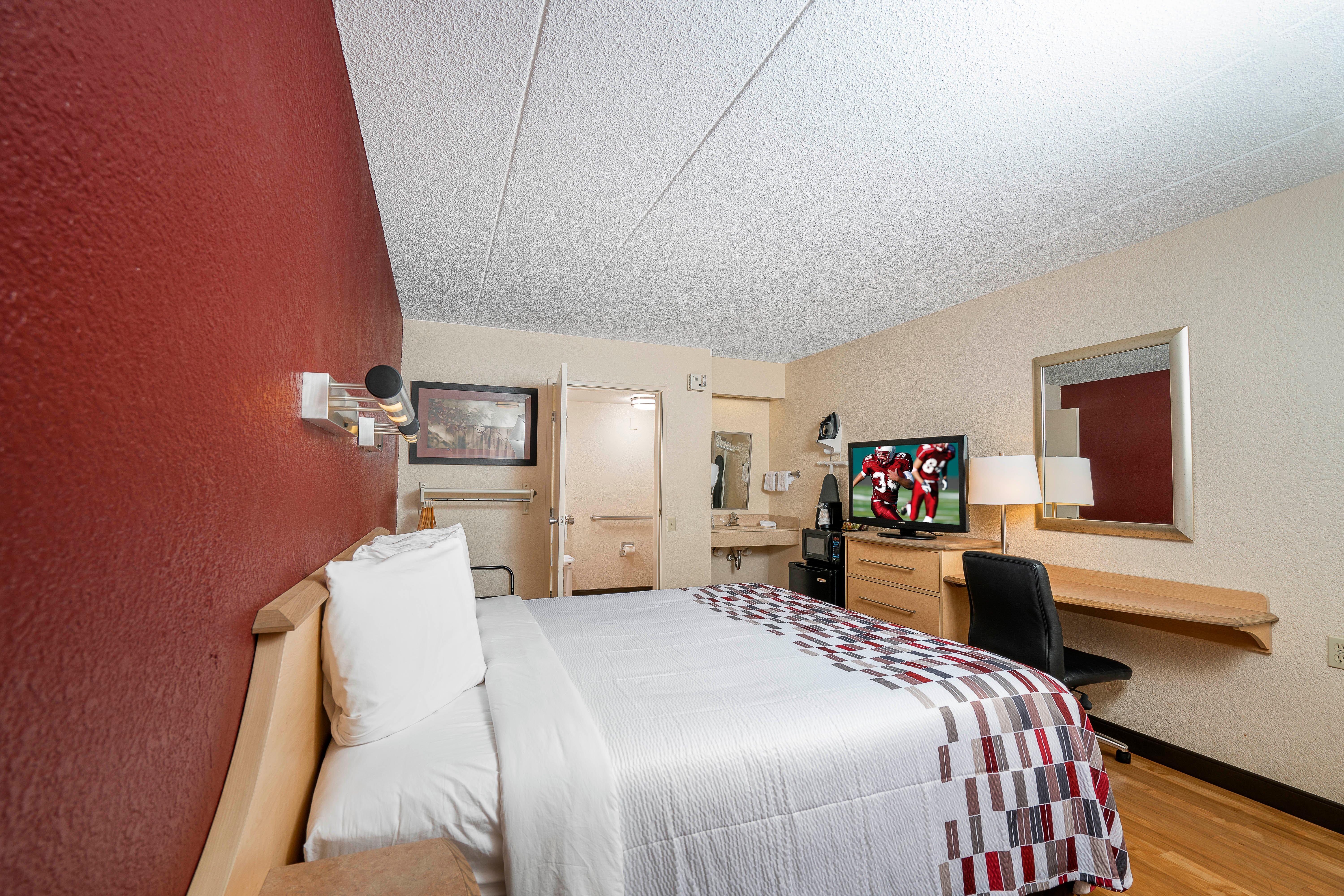 Red Roof Inn Detroit - Roseville St Clair Shores מראה חיצוני תמונה