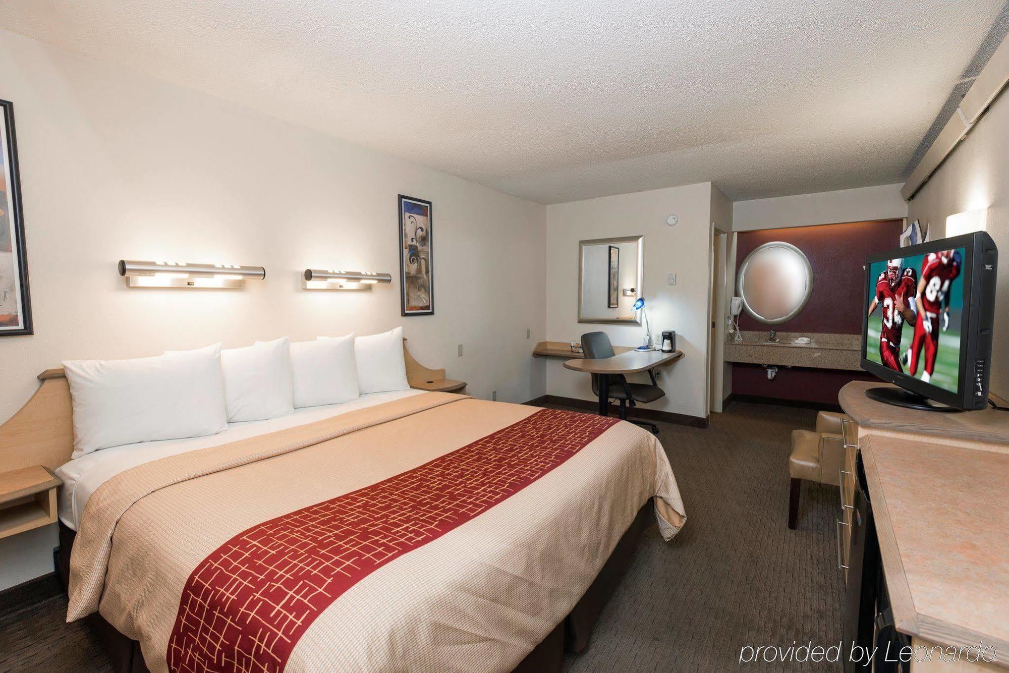 Red Roof Inn Detroit - Roseville St Clair Shores מראה חיצוני תמונה